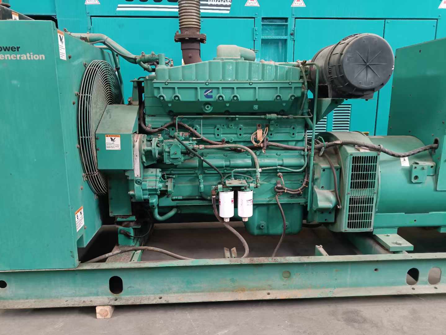 疏勒过载会对 600kW 柴油发电机组造成哪些损害？